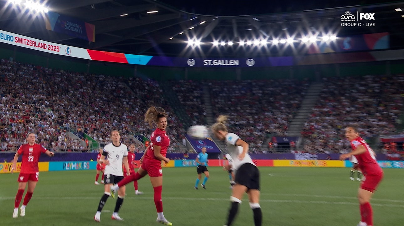 Lea Schüller scores header, giving Germany 2-0 lead over Poland